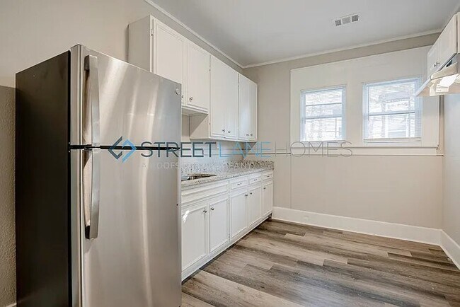 Foto del edificio - 1341 18th St