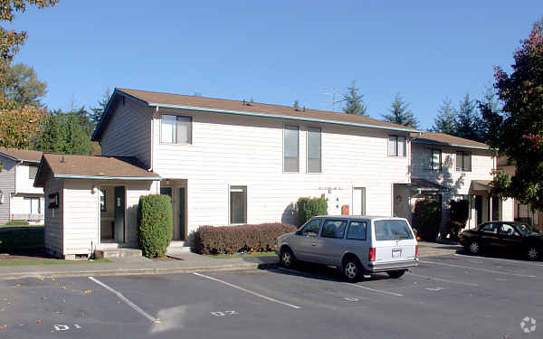 Primary Photo - Cedarwood IV Apartments