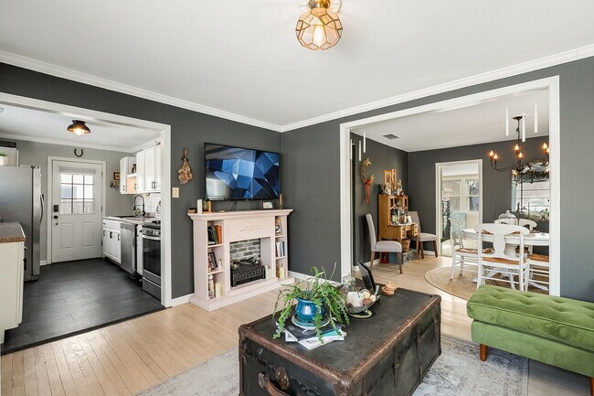 Foto del edificio - 18229 W Big Oaks Rd