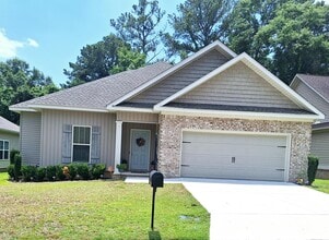 Building Photo - 324 Camberly Ct