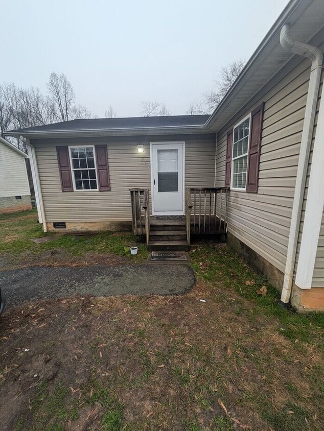 Primary Photo - 2BD/1BA Unit in Newton, NC