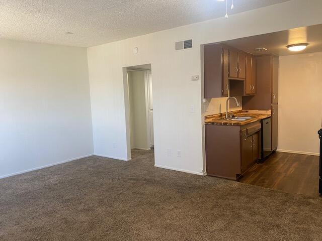 Building Photo - 4202 W Ave L