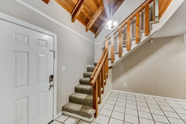 Foto del edificio - 24 Autry Dr