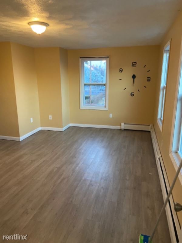 235 Tremont St, Fall River, MA 02720 Apartment for Rent in Fall River