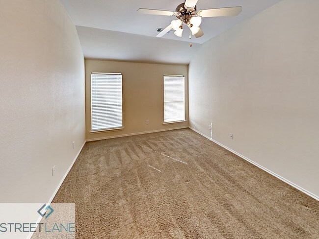 Foto del edificio - 2919 Crystal Way, Grand Prairie, TX 7505