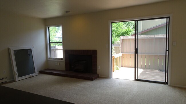Foto del edificio - Four bedroom townhouse with easy access to all Boulder has to offer!