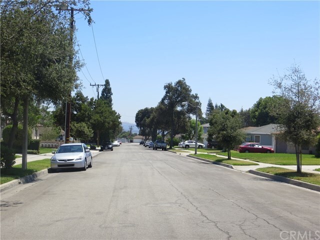 Building Photo - 5420 McCulloch Ave