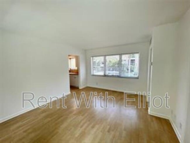 Photo - 77 Hendricks Isle Apartment