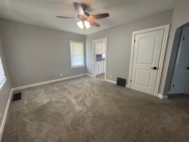 The view of the living room from the front door - 814 S Elsie Ave
