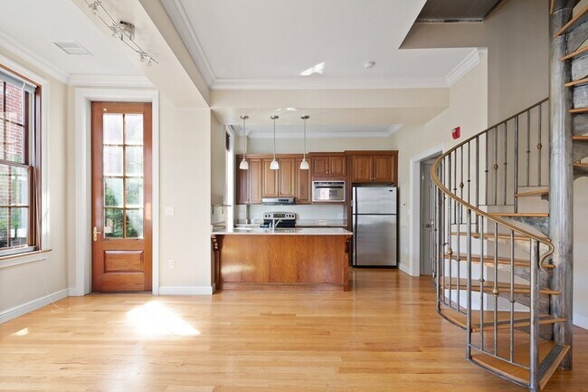 Foto del edificio - 421 Hanover St