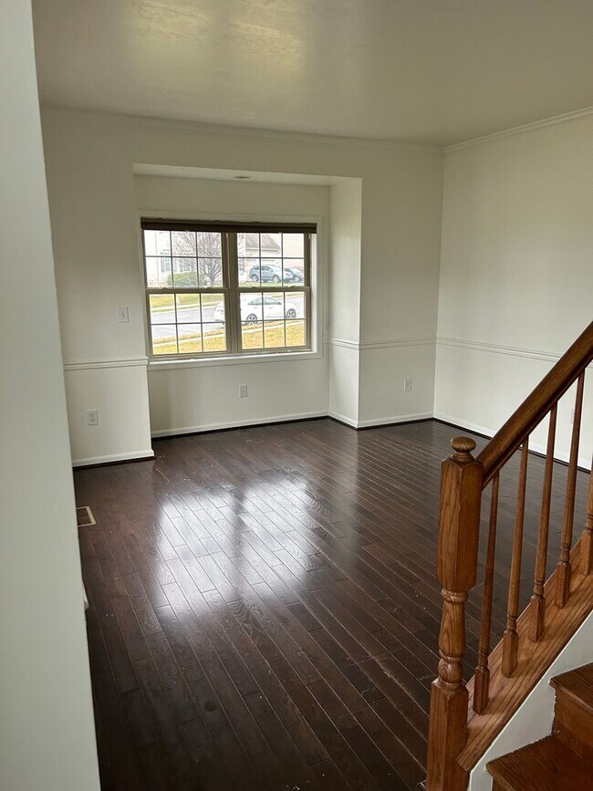 Building Photo - Beautiful 4-Bedroom Home Coming Soon!
