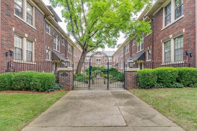 Foto del edificio - 1711 18th Ave S