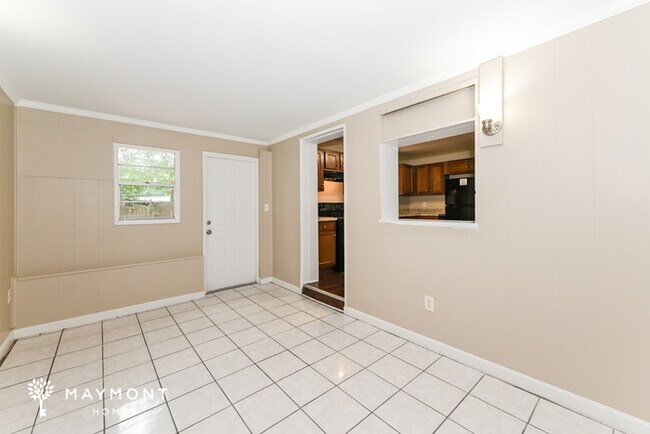 Foto del edificio - 6316 Solandra Dr