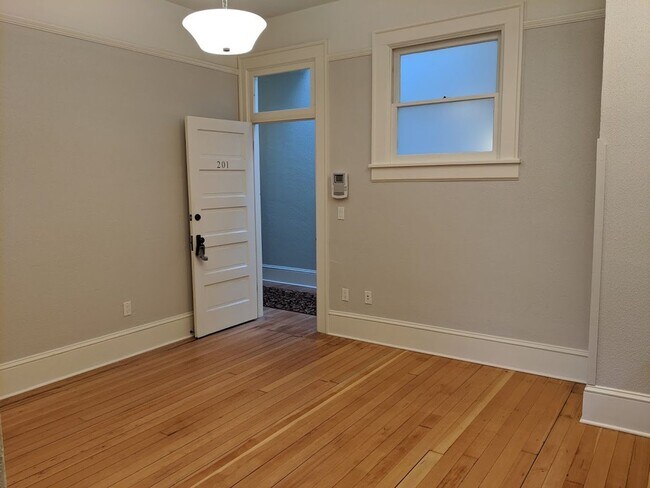 Foto del edificio - Cute 1bd/1bth in Cottage Grove w/ Stainles...