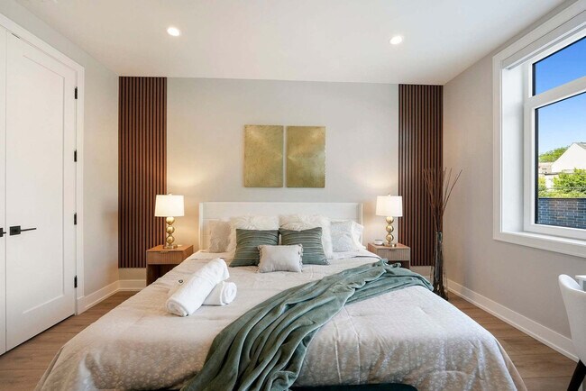 Foto del edificio - 2344 W Polk St