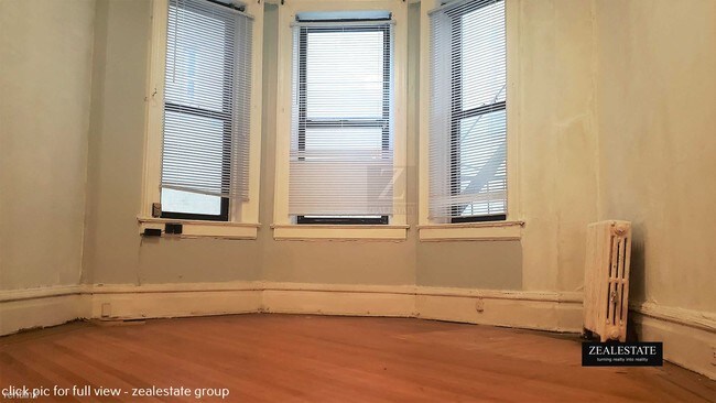 Building Photo - Studio, 1 bath  - 93 Hicks St