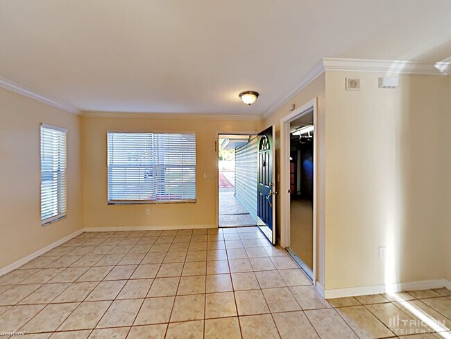 Building Photo - 9231 Lake Lotta Cir