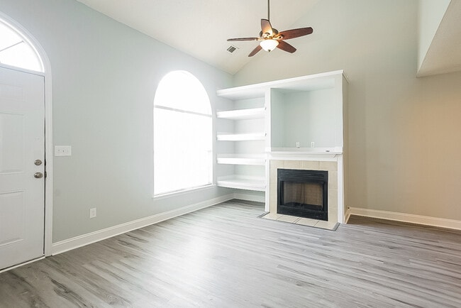 Building Photo - Charming 3 Bedroom Home in Augusta!