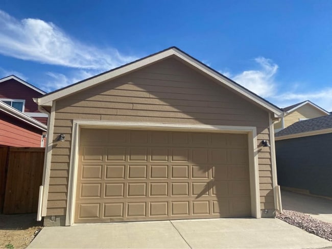 Photo - 2685 Cooperland Blvd House