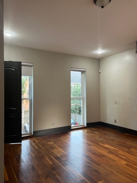 Foto del edificio - 154 S Fitzhugh St