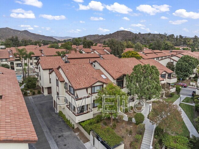 Foto del edificio - 18142 Sundowner Way