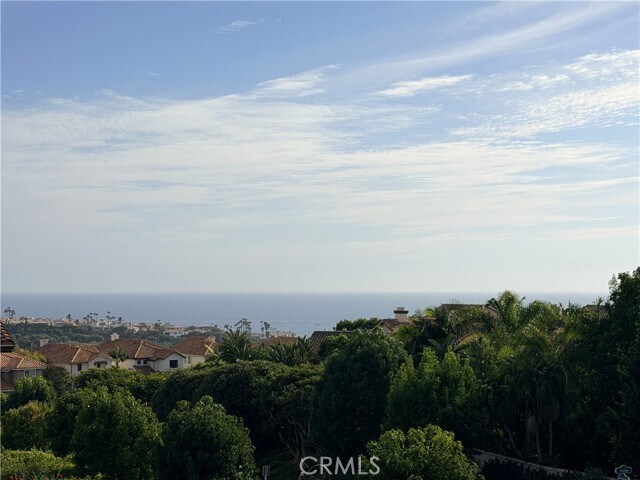 Foto del edificio - 48 Corniche Dr