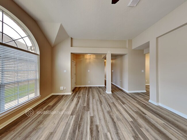 Building Photo - 3831 Princeton Park Ct