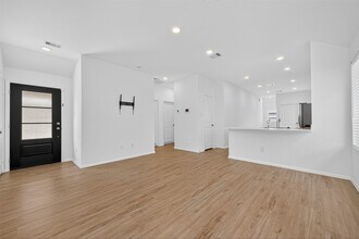 Building Photo - 20869 Cropani Shadow Dr