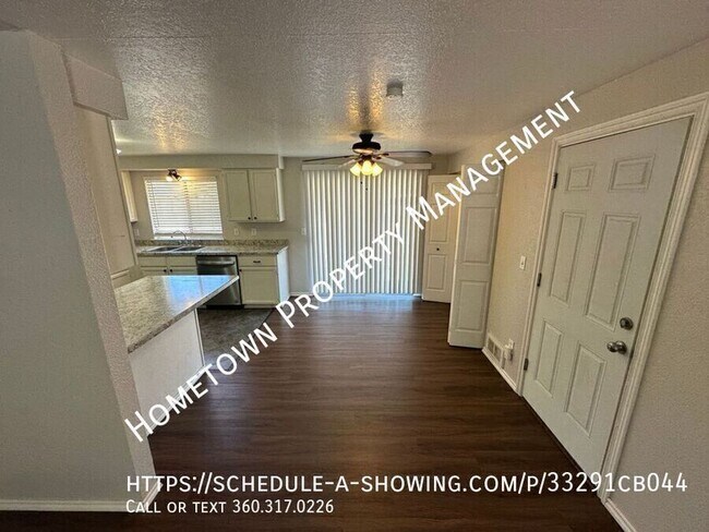 Building Photo - 9220 Clover Dr SE