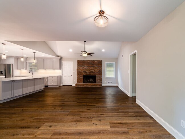 Foto del edificio - Wonderful Updated Ranch in West Cobb
