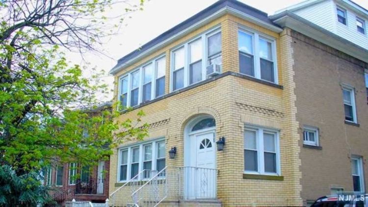 Primary Photo - 282 Knox Ave