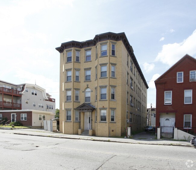 Lawrence Methuen Apartments Apartments Lawrence, MA