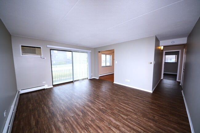 Building Photo - 7335 Tiffany Dr