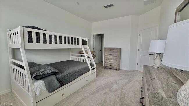Building Photo - 15206 Bluffton Ln