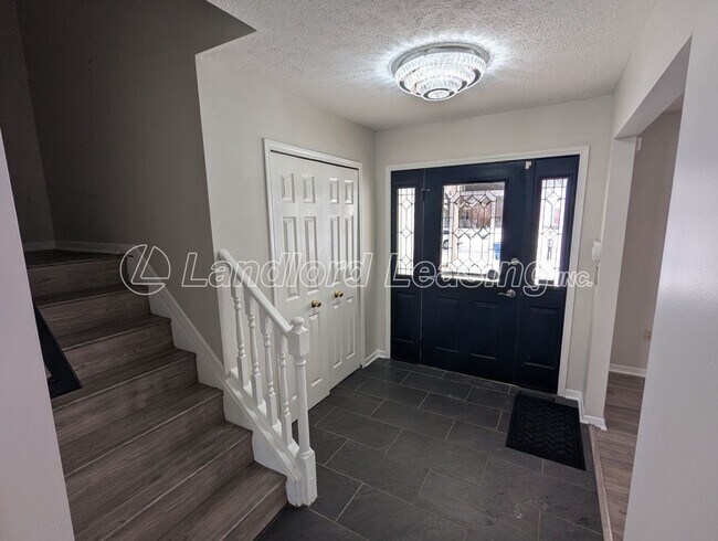 Foto del edificio - 35330 Oxford Ct