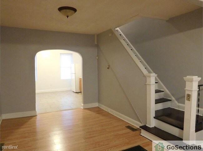 Building Photo - 1139 Ashburton St