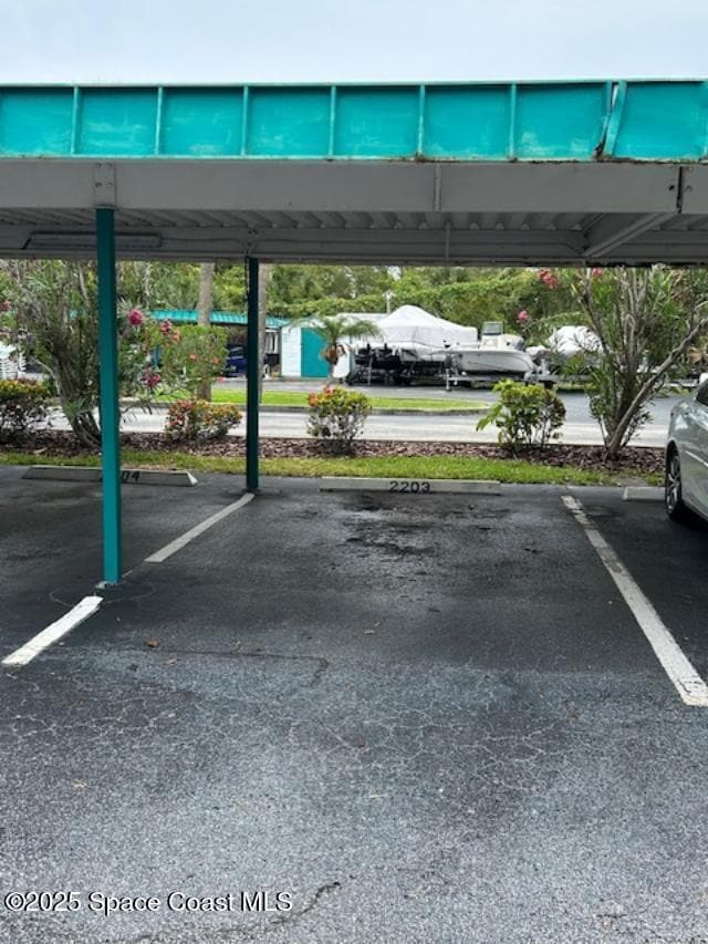 Building Photo - 300 Columbia Dr