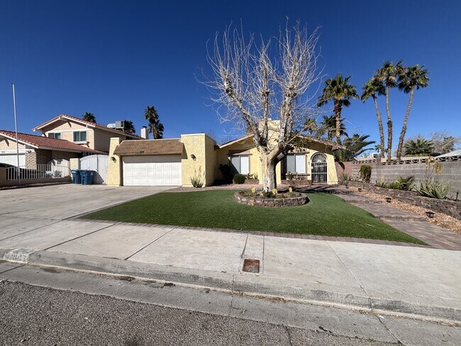 Foto del edificio - 3906 Calle De Este