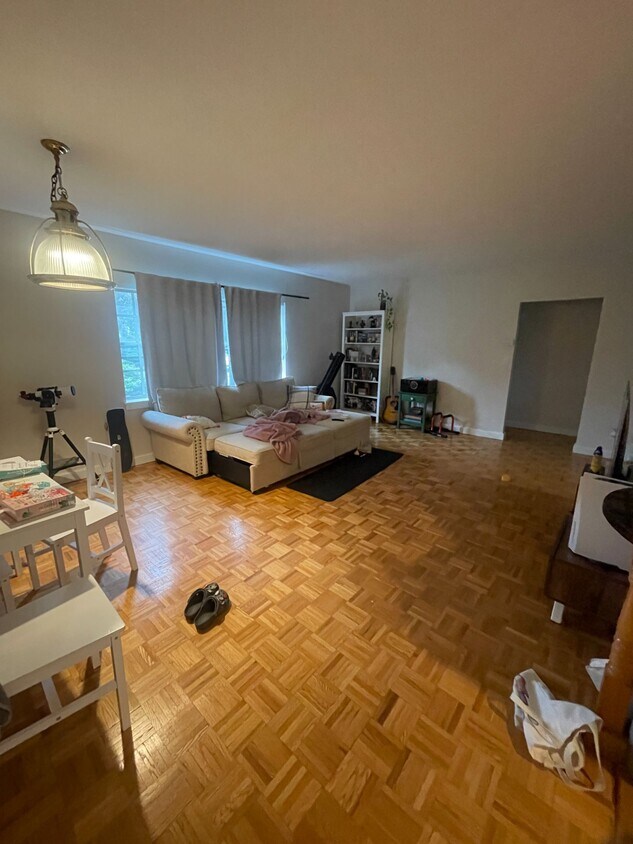 Foto principal - 51 Lake Shore Ct