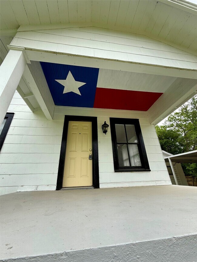 Foto del edificio - 2727 Old Houston Rd