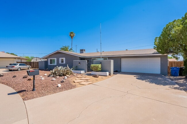 Building Photo - 17423 N 20th Ave