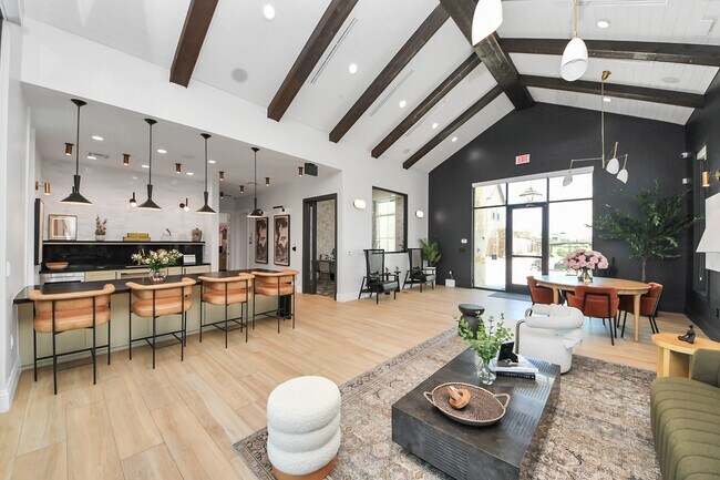 Foto del edificio - 5300 Berkeley Knl Cir