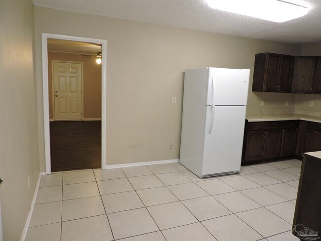 Building Photo - 5672 Hermosa Cir