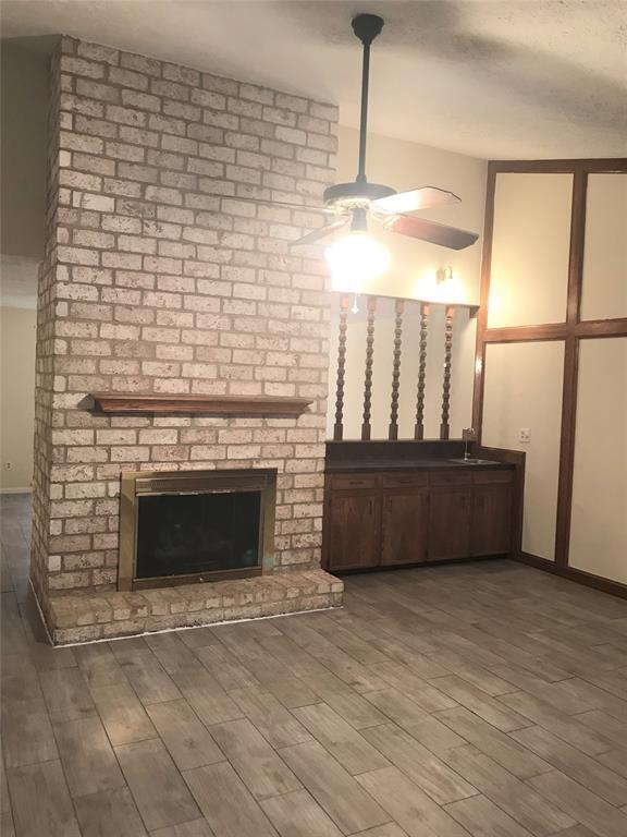 Building Photo - 2847 Field Line Dr