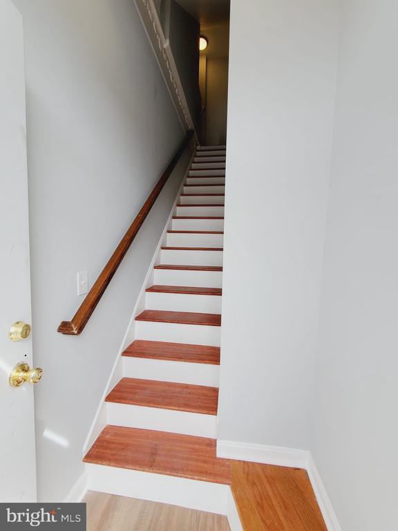 Building Photo - 27 S Fulton Ave Building Photo - 27 S Fulton Ave