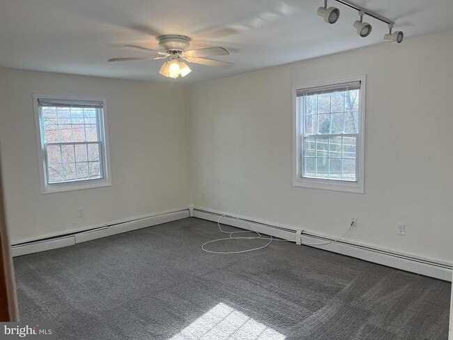 Building Photo - 1551 Fairview Ave