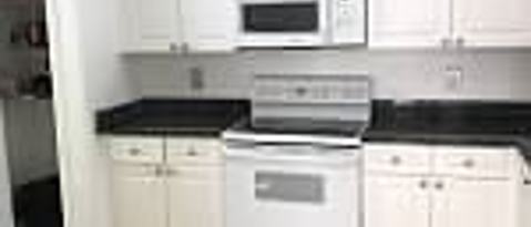 Foto del edificio - 11170 Lakeland Cir