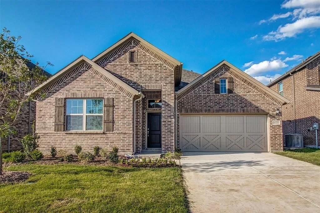 Foto principal - 6221 Hightower St