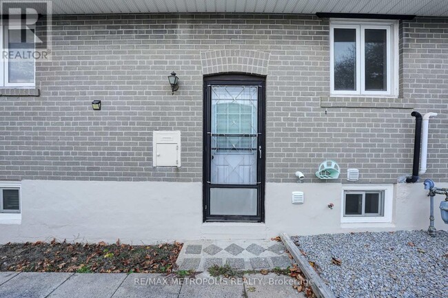 Building Photo - 268 Penn Ave