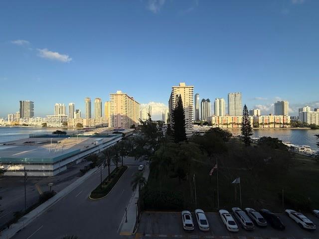 Foto del edificio - 290 174th St St